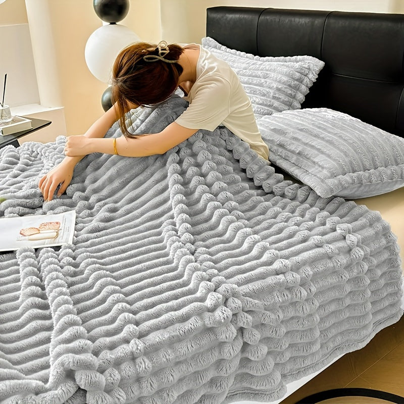 Plaid en maille côtelée avec taie d’oreiller assortie - Doux, chaud et épais pour un confort optimal dans la chambre - Design à rayures grises.